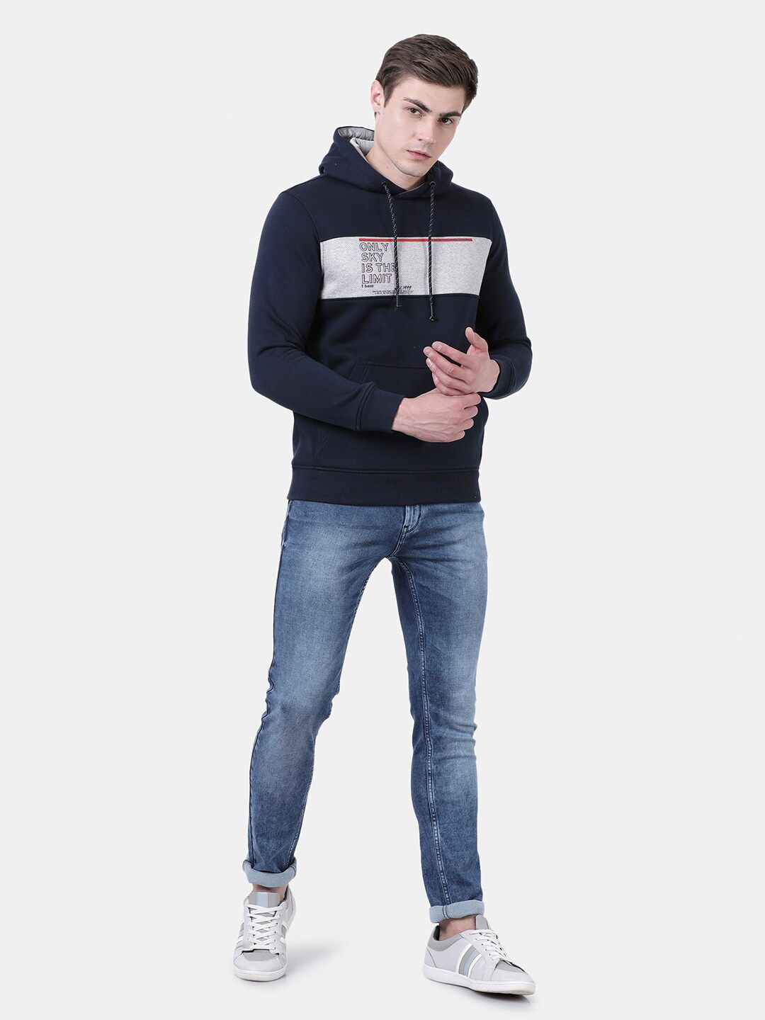 HOODY SWEATSHIRT