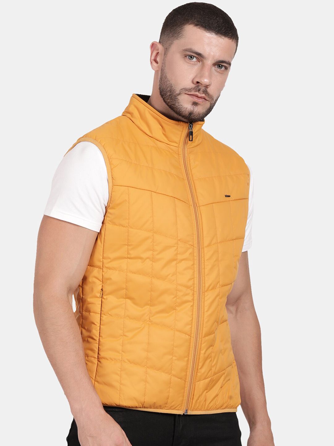 T-Base Sleeveless Puffer Jacket With Quilted Design And Polar Fleece Collar