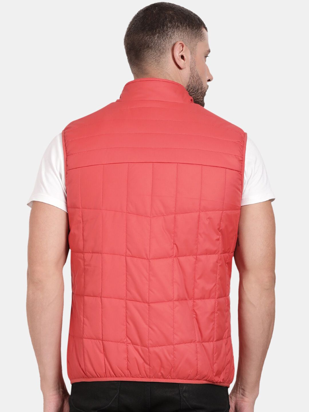 T-Base Sleeveless Puffer Jacket With Quilted Design And Polar Fleece Collar