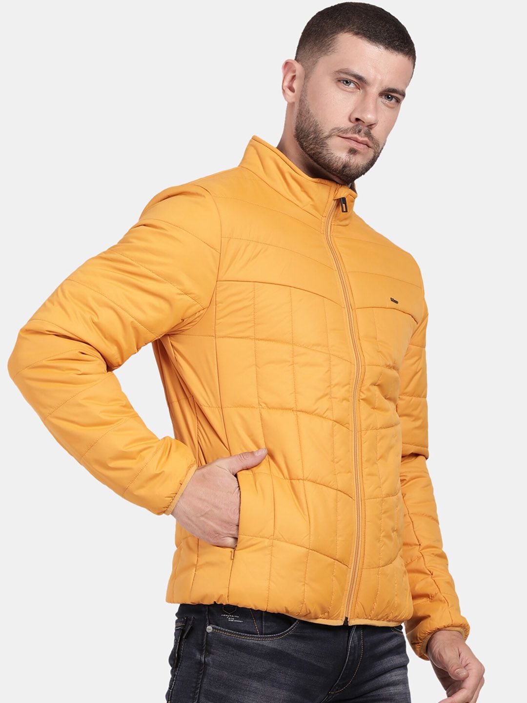 t-base Mock Collar Insulated Puffer Jacket