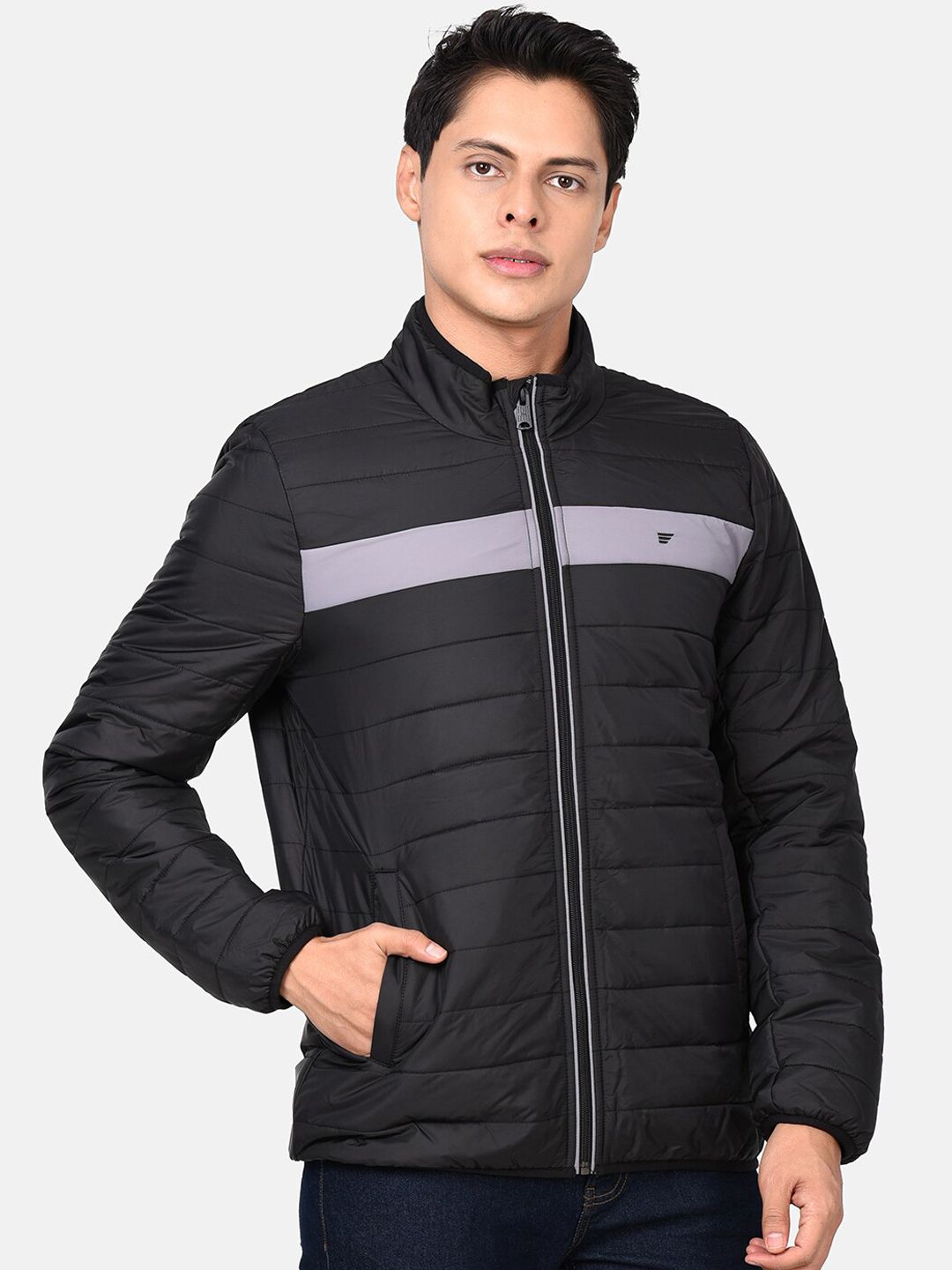 t-base Men Black & Grey Colourblocked Lightweight Puffer Jacket