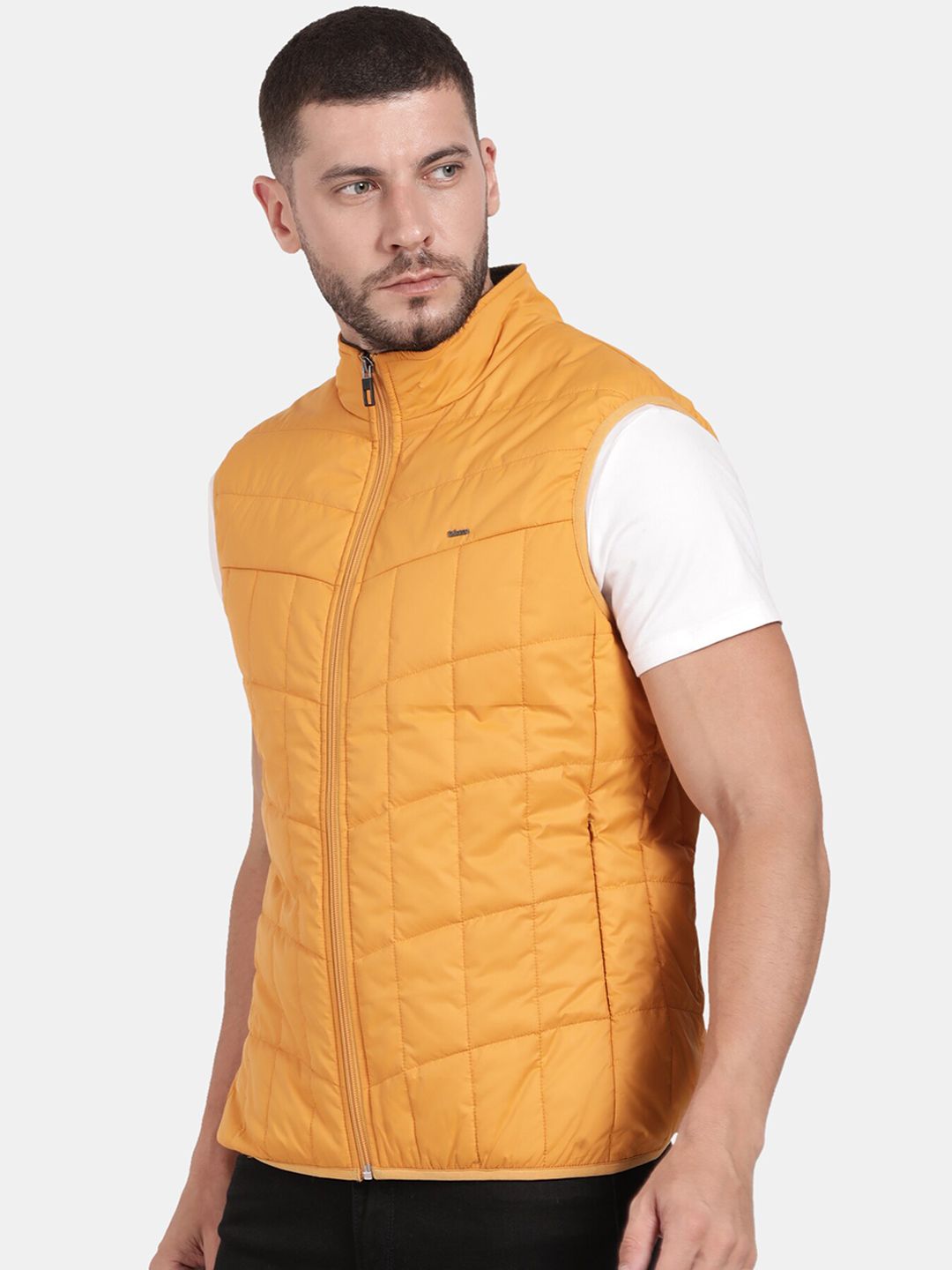 T-Base Sleeveless Puffer Jacket With Quilted Design And Polar Fleece Collar