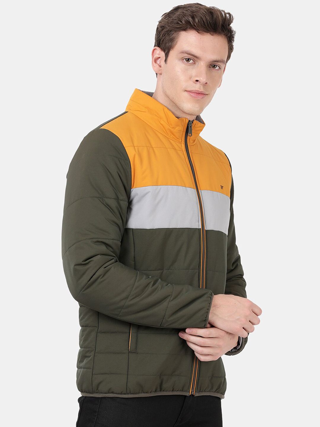t-base Men Colourblocked Insulator Puffer Jacket