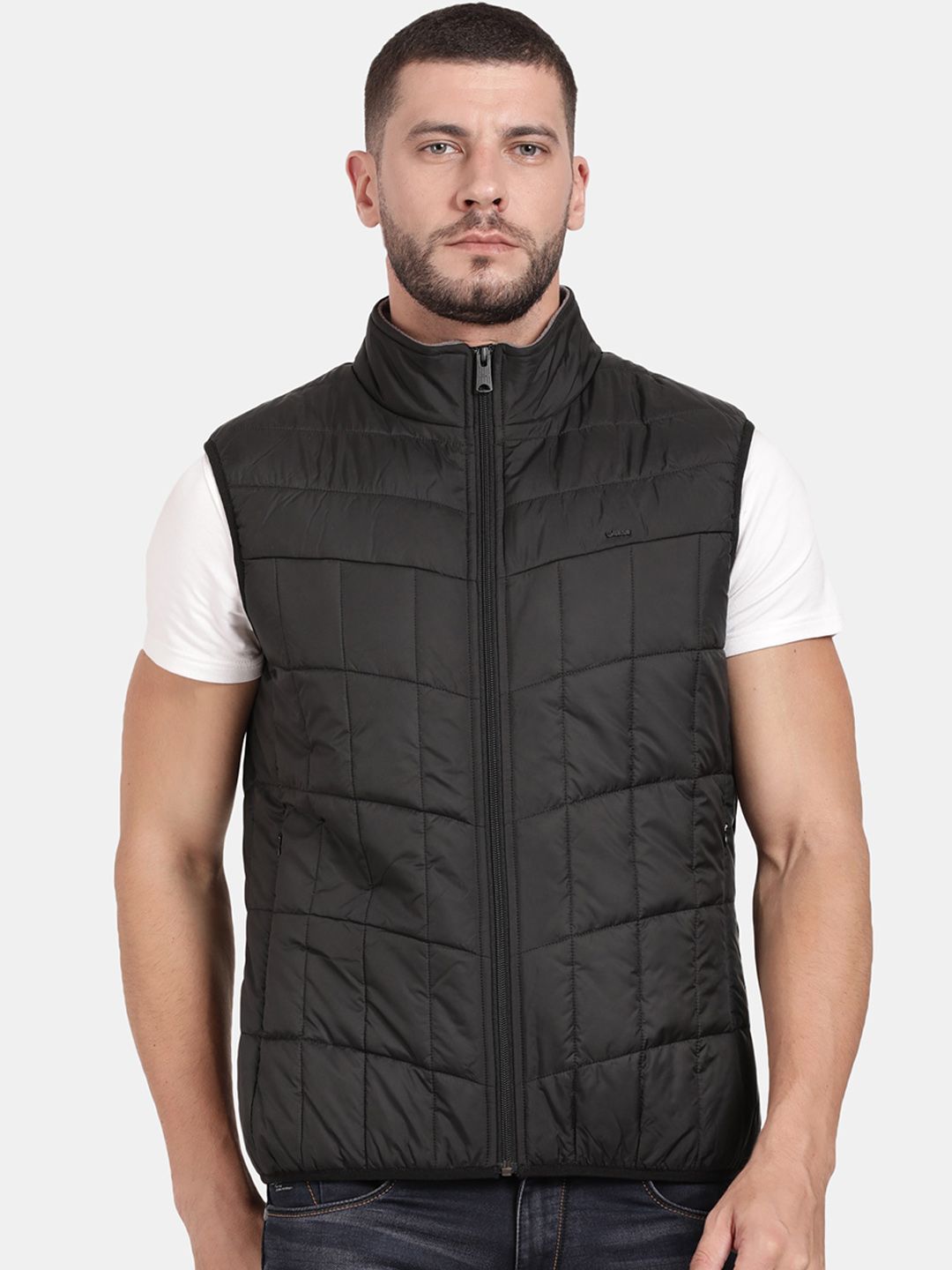 T-Base Sleeveless Puffer Jacket With Quilted Design And Polar Fleece Collar