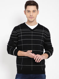 T-Base Men Black & White Checked Pullover Sweater