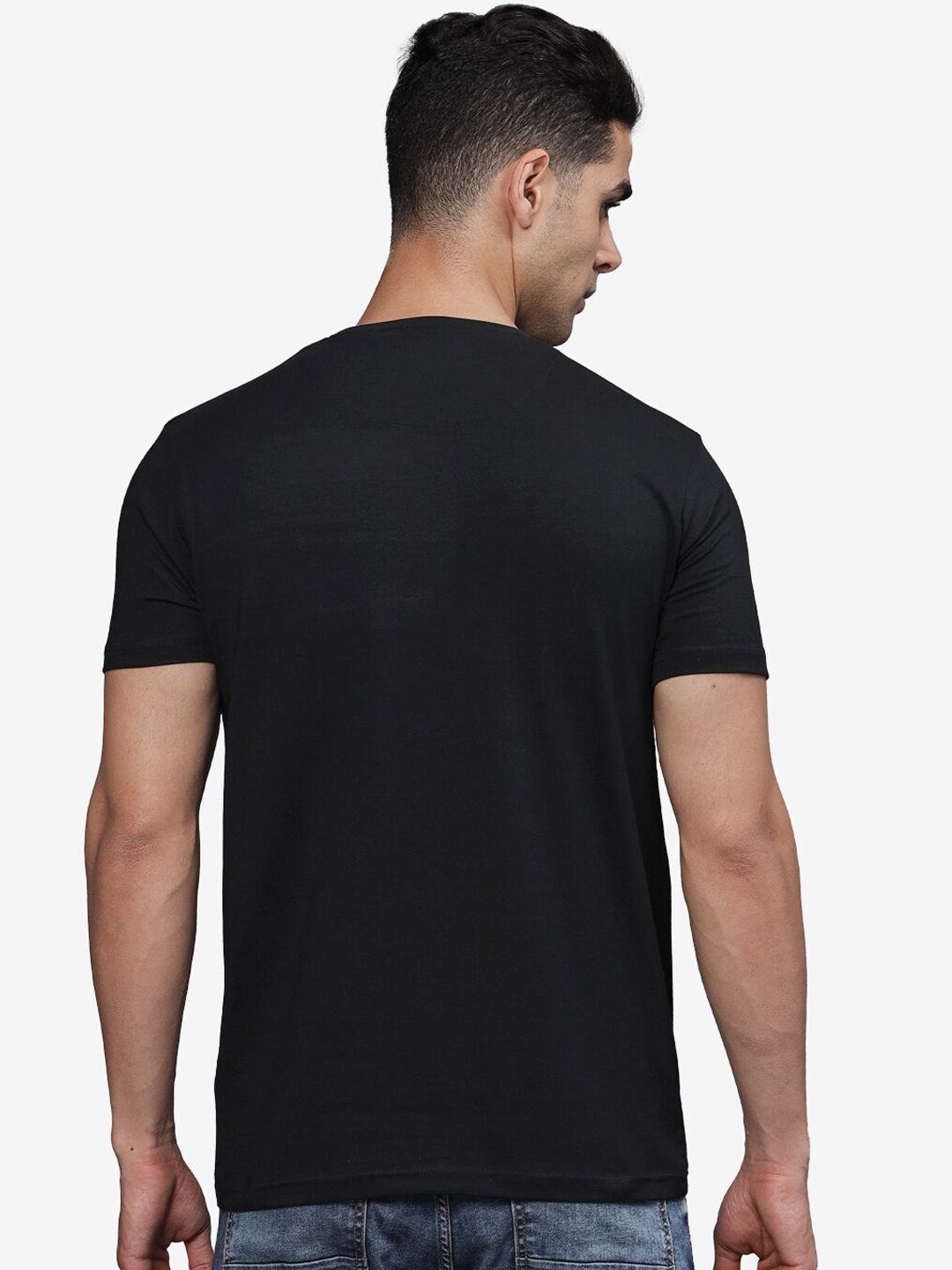 HALF SLEEVE CREW NECK T-SHIRT