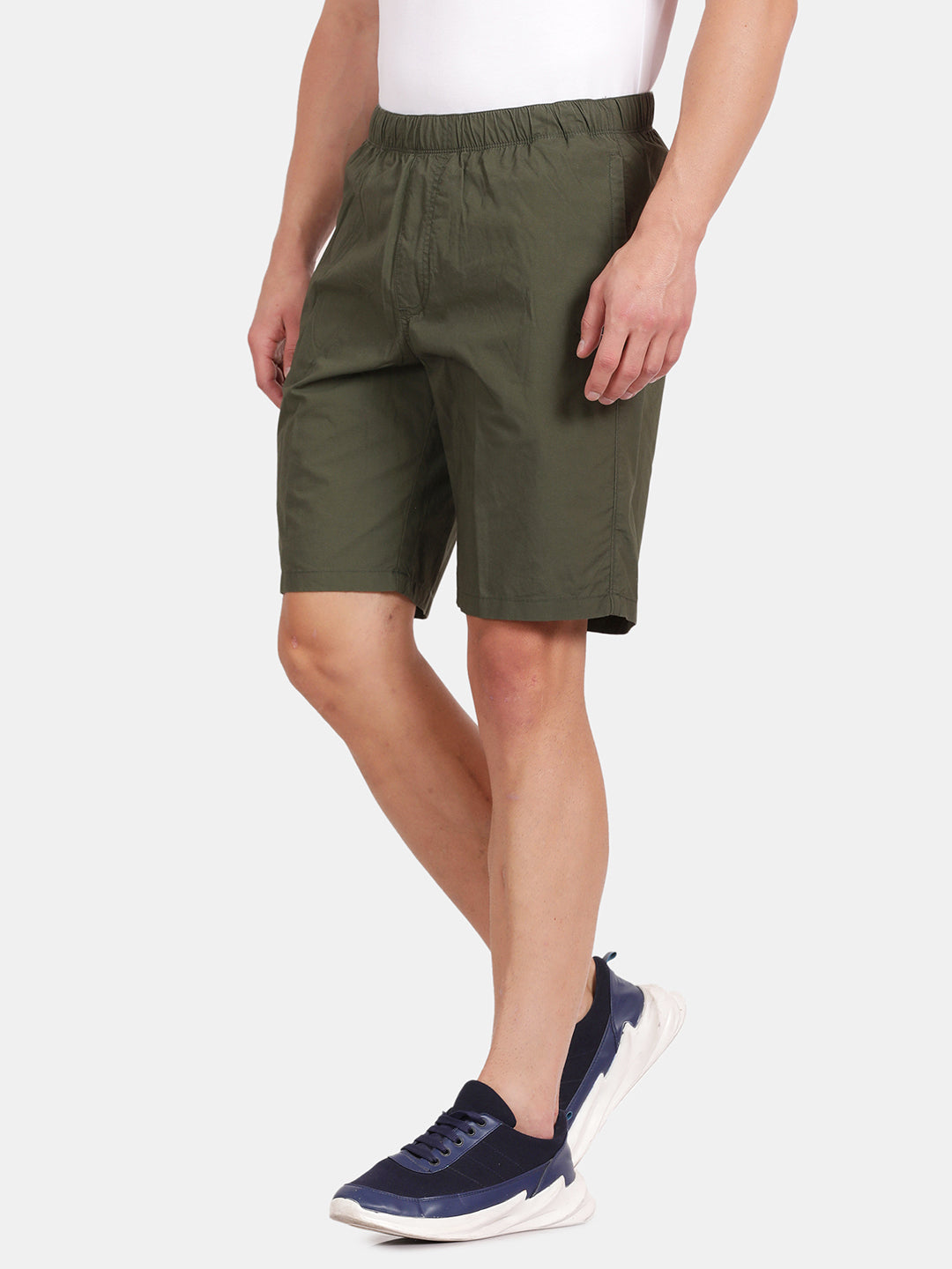 Tbase Men's Solid Regular Fit Cotton Shorts– Rifle green