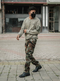 T-Base Men Camouflage Printed Cotton Easy Wash Mid-Rise Cargos Trousers