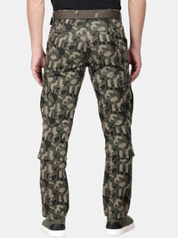 T-Base Men Olive Green Camouflage Printed Easy Wash Cargos Trousers