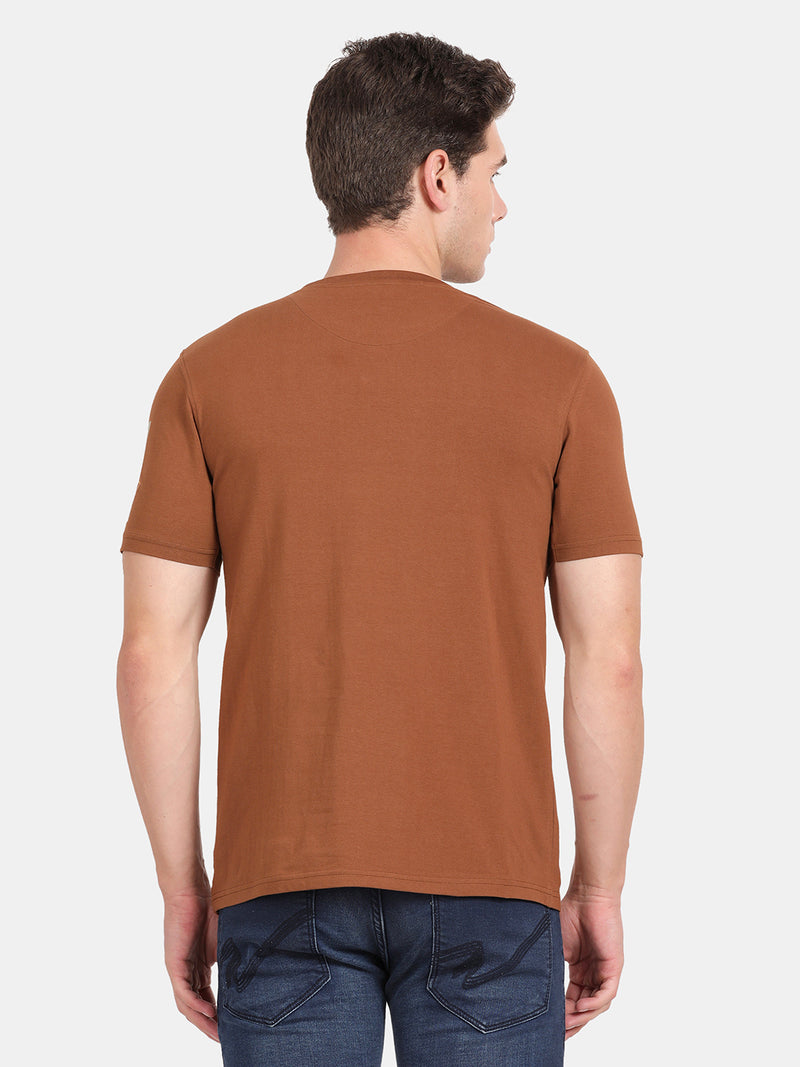 CREW NECK GRAPHIC T-SHIRT