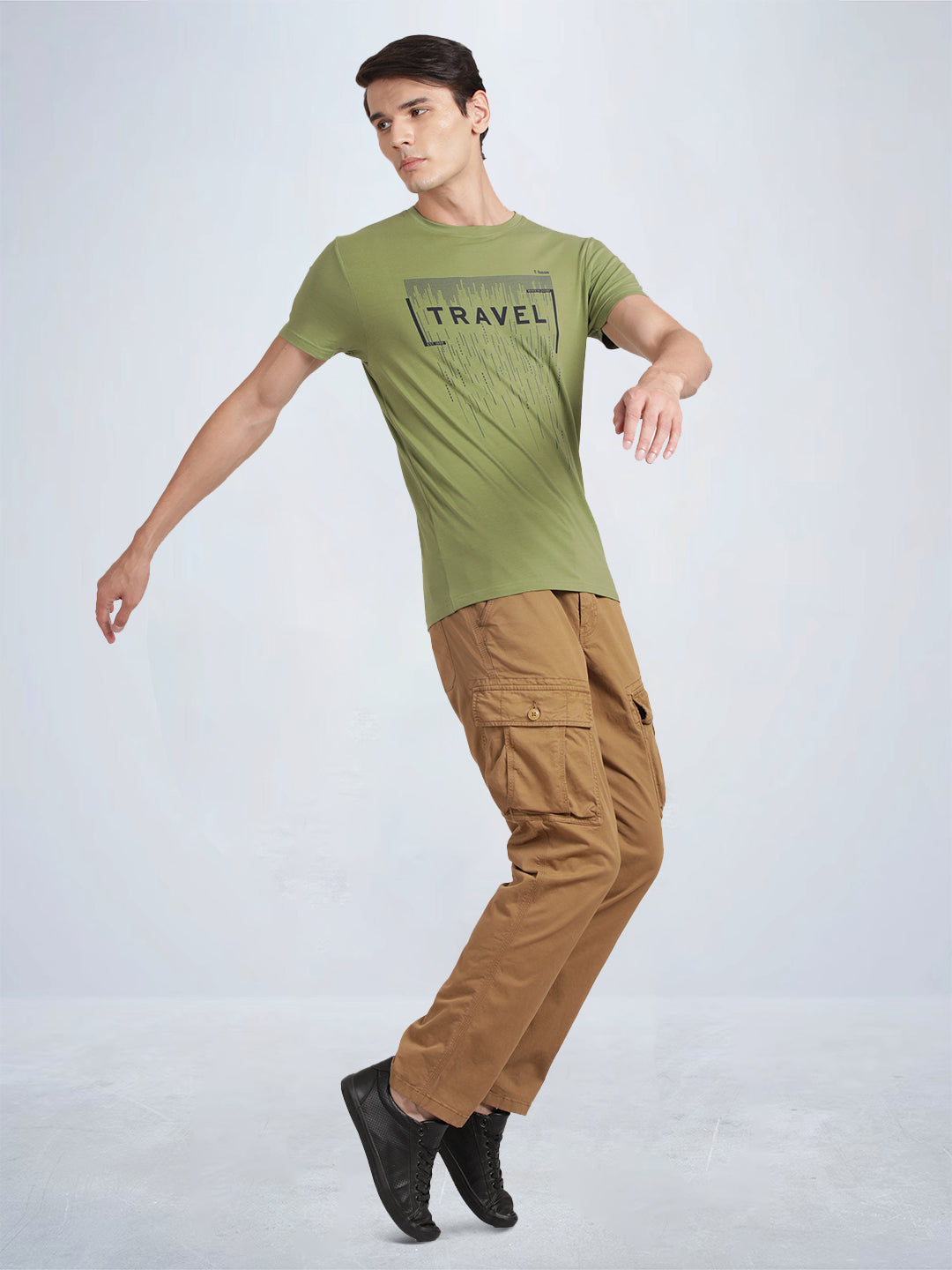 Lt Khaki Solid Cargo Pants