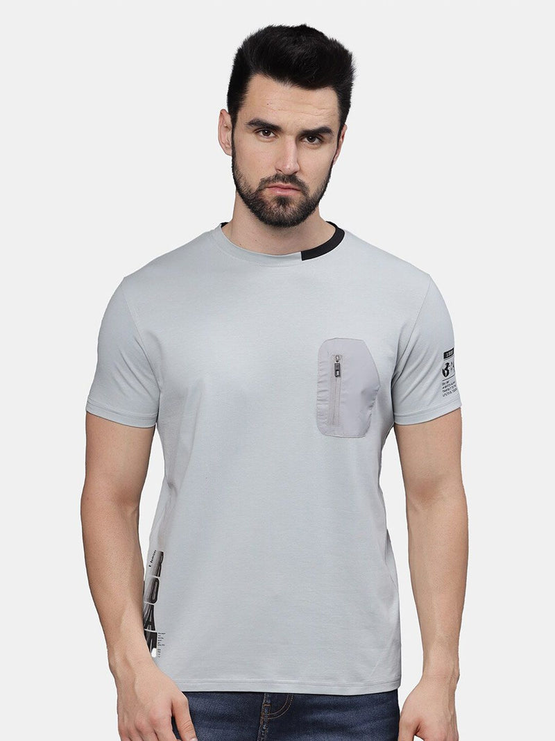 T-Base Men Pockets T-Shirt