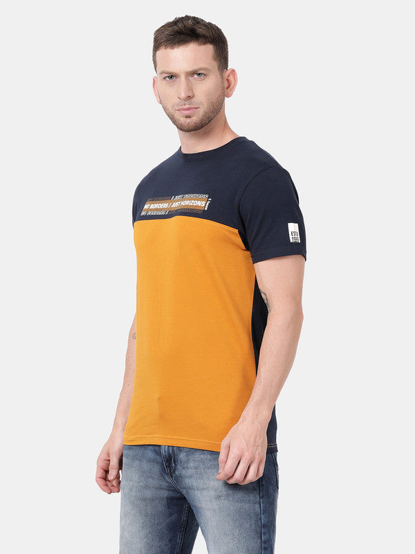 t-base Spruce Yellow Cotton Lycra Crewneck Solid T-Shirt