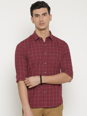 t-base Maroon Checked Cotton Casual Shirt
